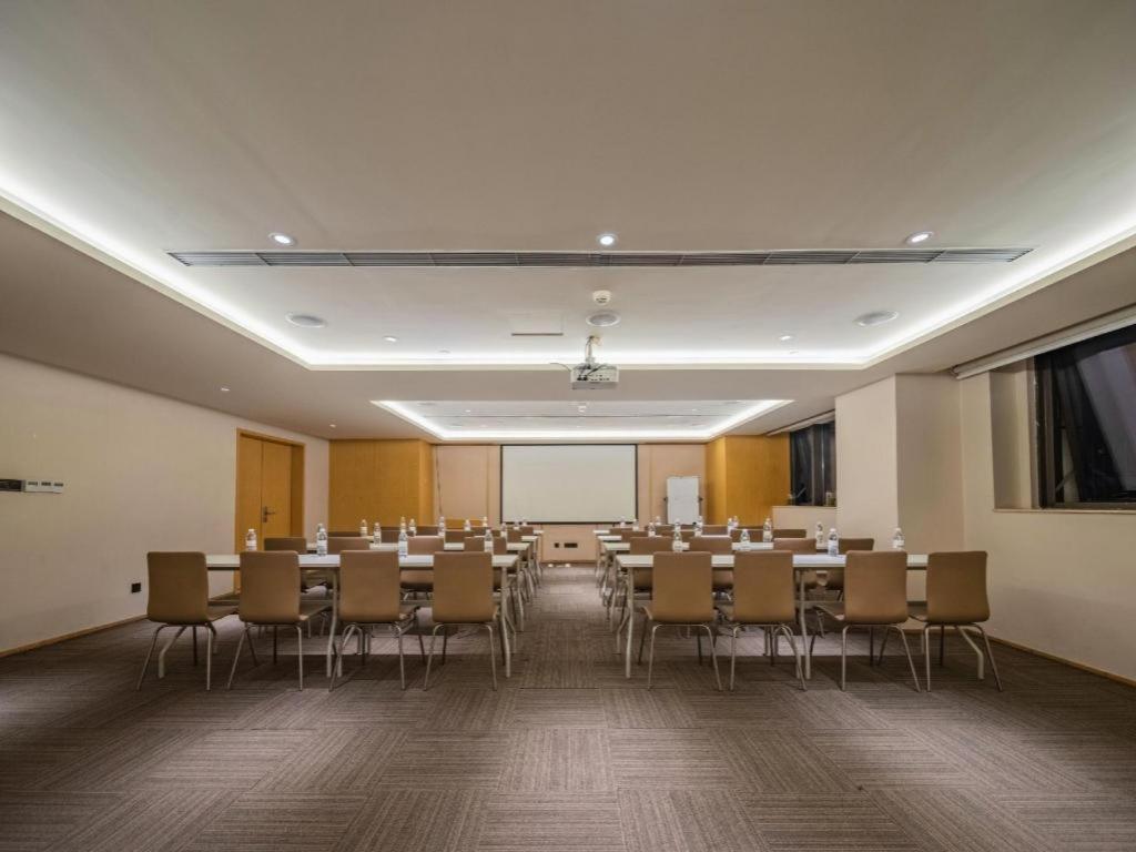 JI Hotel Chengdu Global Center Branch Exterior foto
